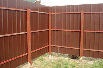 заборы из профнастила.jpg